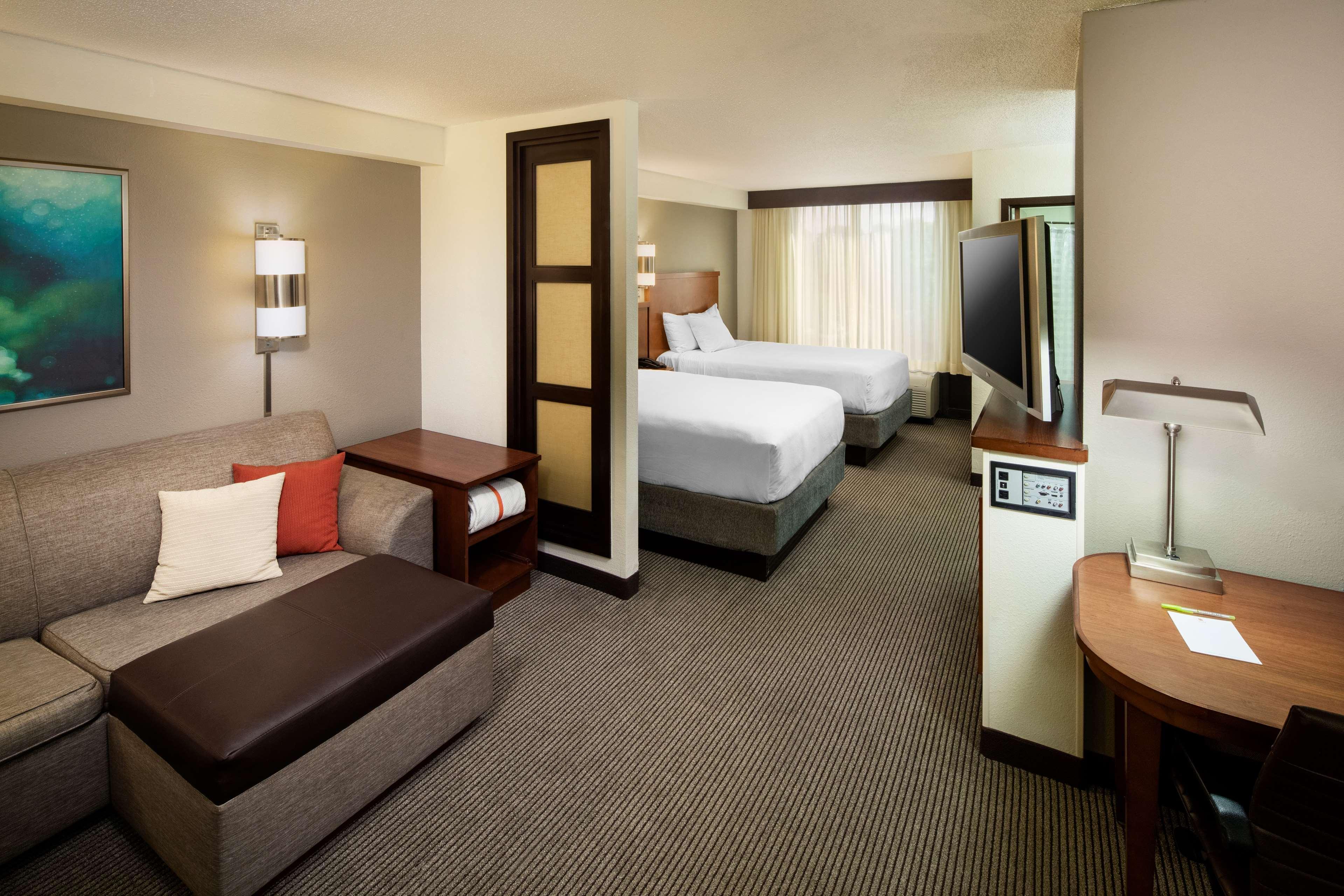 Hyatt Place Dallas Park Central Kültér fotó