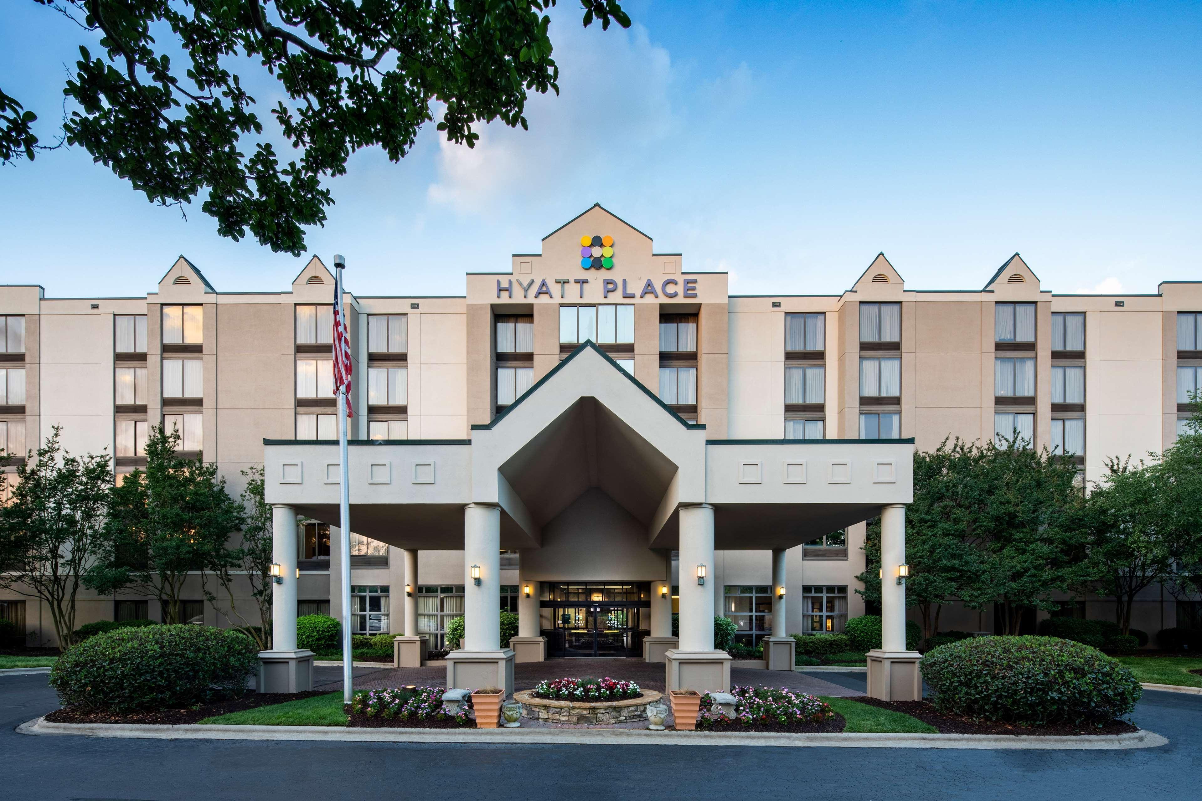 Hyatt Place Dallas Park Central Kültér fotó