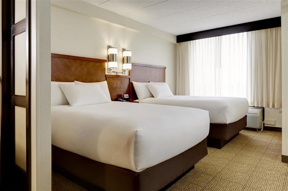 Hyatt Place Dallas Park Central Kültér fotó