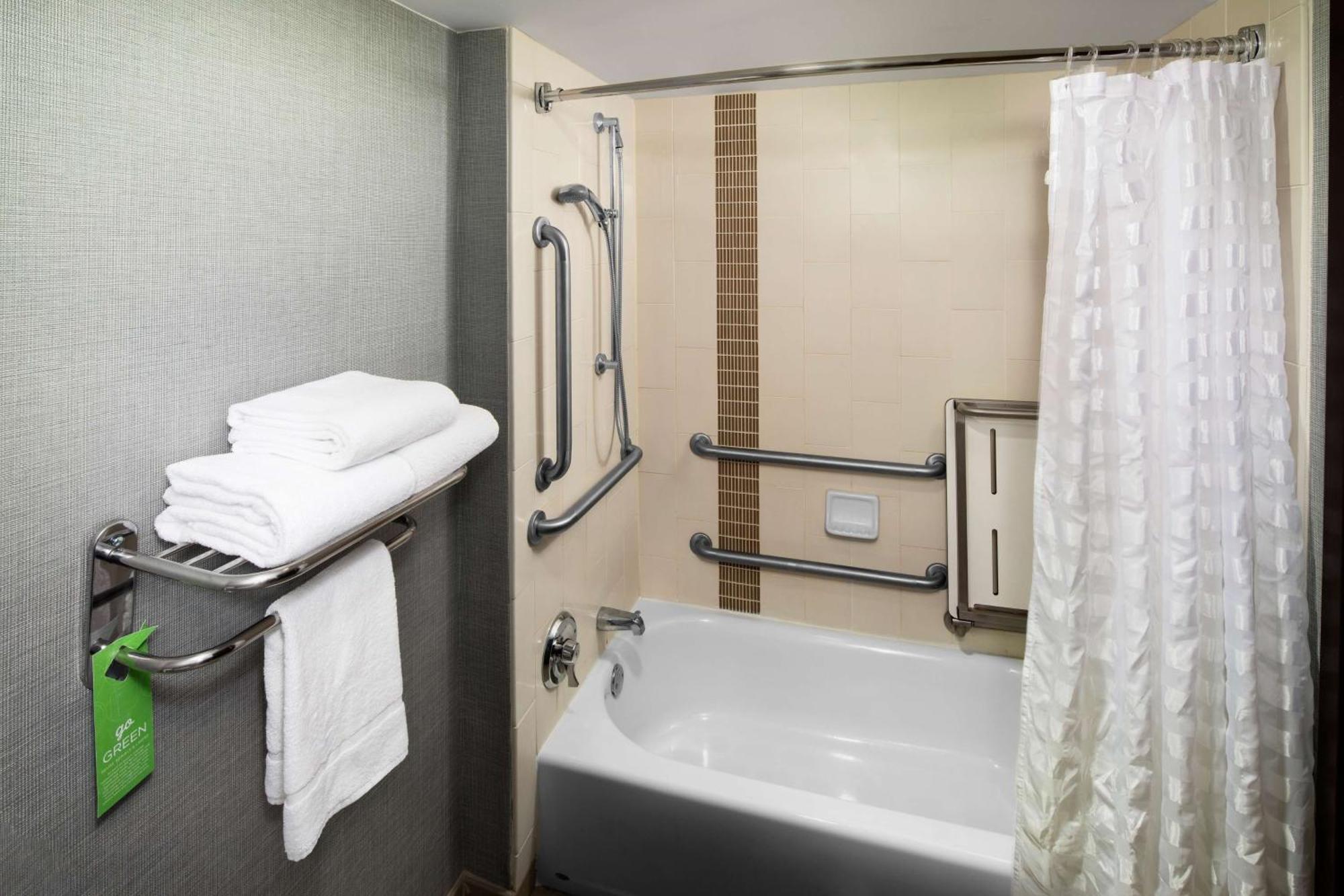 Hyatt Place Dallas Park Central Kültér fotó